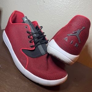 Men's Jordan Eclipse University Red Black